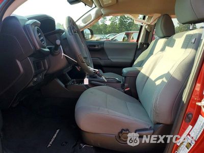 Zdjęcie 7 z 12 samochodu: 2019 TOYOTA TACOMA SR VIN:5TFAX5GN7KX143357 - miniatura