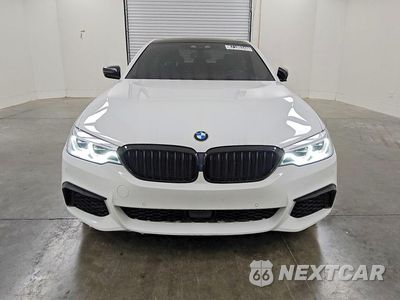 Piąte zdjęcie samochodu w środku: 2020 BMW M550XI VIN:WBAJS7C0XLBN96579 - miniatura