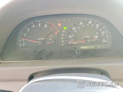 Zdjęcie 9 z 12 samochodu: 2002 TOYOTA CAMRY LE VIN:JTDBE32K020092420 - miniatura