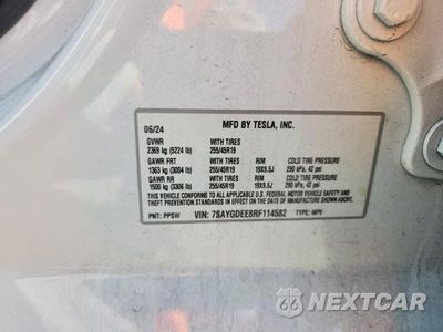 Zdjęcie 12 z 12 samochodu: 2024 TESLA MODEL Y VIN:7SAYGDEE8RF114582 - miniatura