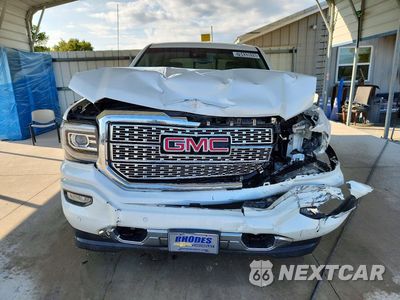 Piąte zdjęcie samochodu w środku: 2018 GMC SIERRA K1500 DENALI VIN:3GTU2PEJ9JG132838 - miniatura