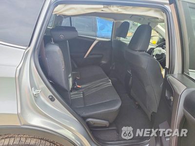 Zdjęcie 11 z 13 samochodu: 2018 TOYOTA RAV4 LE VIN:JTMZFREV0JJ192546 - miniatura