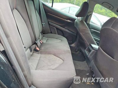 Zdjęcie 10 z 12 samochodu: 2018 TOYOTA CAMRY LE VIN:4T1B11HK0JU578896 - miniatura