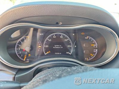 Zdjęcie 9 z 14 samochodu: 2017 JEEP GRAND CHEROKEE LIMITED VIN:1C4RJEBGXHC790705 - miniatura