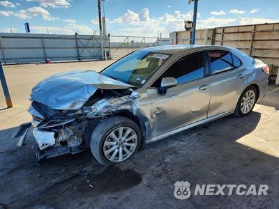 2018 TOYOTA CAMRY LE 4T1B11HK5JU055891 - główne zdjęcie licytacji z USA - miniatura