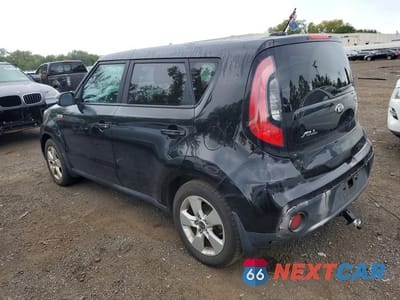 Drugie zdjęcie samochodu z przodu: 2018 KIA SOUL BASE VIN:KNDJN2A25J7553494 - miniatura