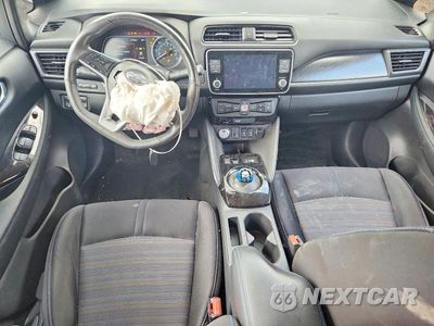 Zdjęcie 8 z 13 samochodu: 2022 NISSAN LEAF SV VIN:1N4AZ1CV3NC563434 - miniatura