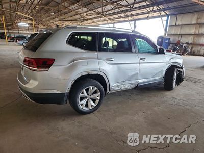 Trzecie zdjęcie samochodu z tyłu: 2019 VOLKSWAGEN ATLAS SE VIN:1V2DR2CA2KC613843 - miniatura