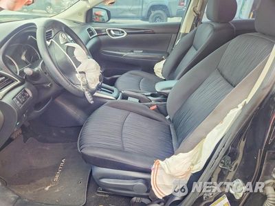 Zdjęcie 7 z 12 samochodu: 2019 NISSAN SENTRA SV VIN:3N1AB7APXKY249887 - miniatura