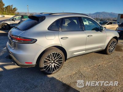 Trzecie zdjęcie samochodu z tyłu: 2026 PORSCHE MACAN BASE VIN:WP1AA2A58TLB11677 - miniatura