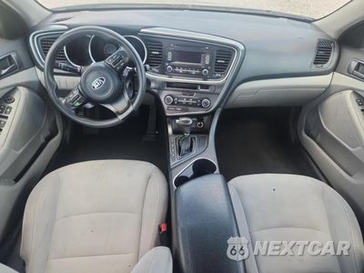 Zdjęcie 8 z 12 samochodu: 2015 KIA OPTIMA LX VIN:5XXGM4A77FG454355 - miniatura
