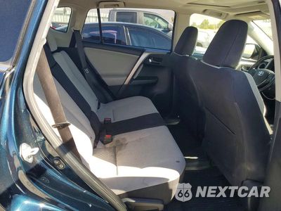 Zdjęcie 11 z 13 samochodu: 2018 TOYOTA RAV4 XLE VIN:JTMWFREV9JJ174033 - miniatura