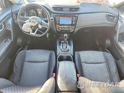 Zdjęcie 8 z 14 samochodu: 2017 NISSAN ROGUE SV VIN:JN8AT2MVXHW283999 - miniatura