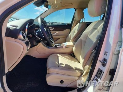 Zdjęcie 7 z 12 samochodu: 2022 MERCEDES-BENZ GLC 300 VIN:W1N0G8DB2NV378376 - miniatura