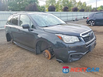 Czwarte zdjęcie samochodu z boku: 2017 SUBARU FORESTER 2.5I PREMIUM VIN:JF2SJAEC5HH417028 - miniatura