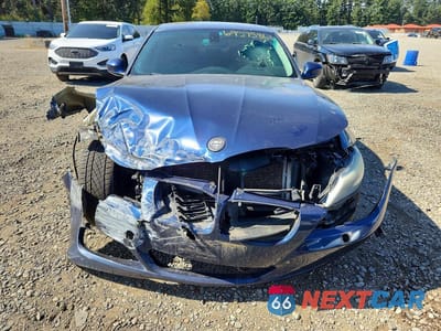Piąte zdjęcie samochodu w środku: 2011 BMW 328 XI VIN:WBAPK7C50BA817441 - miniatura