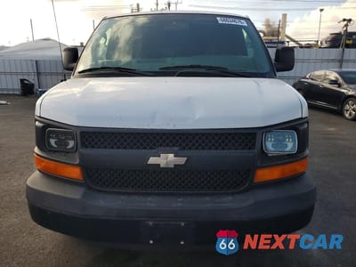 Piąte zdjęcie samochodu w środku: 2009 CHEVROLET EXPRESS G1500 VIN:1GCFG15X991110666 - miniatura