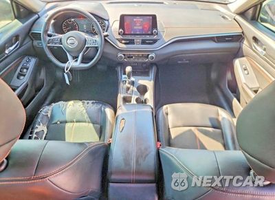 Zdjęcie 8 z 12 samochodu: 2021 NISSAN ALTIMA SR VIN:1N4BL4CV2MN394839 - miniatura