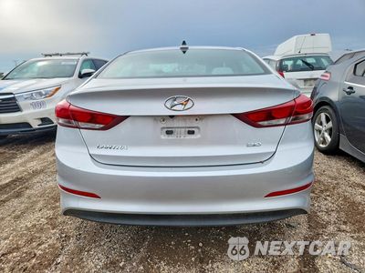 Zdjęcie 6 z 12 samochodu: 2017 HYUNDAI ELANTRA SE VIN:5NPD84LF9HH091057 - miniatura