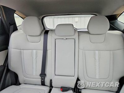 Zdjęcie 10 z 13 samochodu: 2025 HYUNDAI TUCSON SEL VIN:5NMJBCDEXSH522255 - miniatura