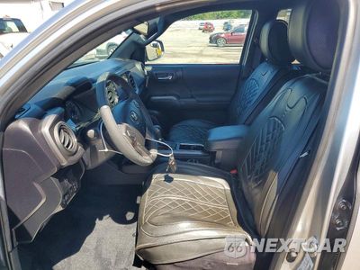 Zdjęcie 7 z 12 samochodu: 2022 TOYOTA TACOMA TRD OFF-ROAD VIN:3TMAZ5CN8NM183814 - miniatura