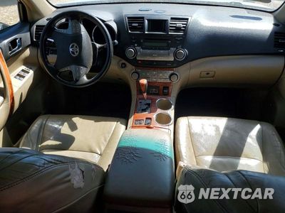 Zdjęcie 8 z 14 samochodu: 2008 TOYOTA HIGHLANDER LIMITED VIN:JTEES42A782078977 - miniatura