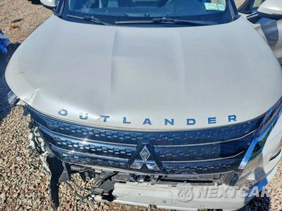 Zdjęcie 12 z 14 samochodu: 2024 MITSUBISHI OUTLANDER SE VIN:JA4J4VA83RZ013208 - miniatura