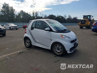 Czwarte zdjęcie samochodu z boku: 2015 SMART FORTWO PURE VIN:WMEEJ3BA4FK809610 - miniatura