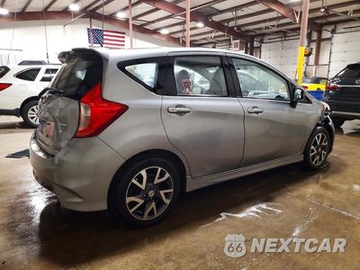 Trzecie zdjęcie samochodu z tyłu: 2015 NISSAN VERSA NOTE SR VIN:3N1CE2CP5FL424100 - miniatura