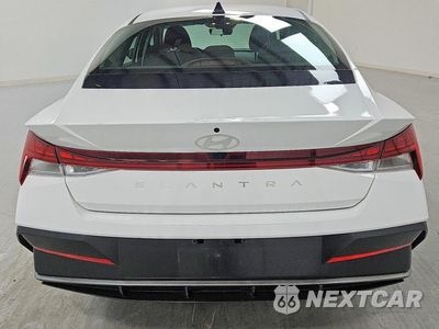 Zdjęcie 6 z 12 samochodu: 2025 HYUNDAI ELANTRA SEL VIN:KMHLS4DG6SU022694 - miniatura