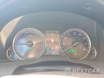 Zdjęcie 9 z 12 samochodu: 2017 LEXUS ES 300H VIN:JTHBW1GG2H2148519 - miniatura