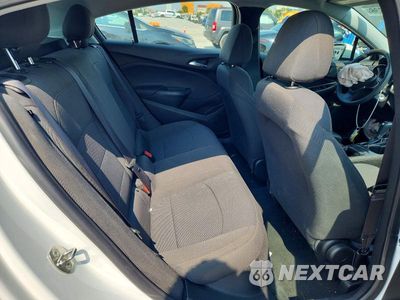 Zdjęcie 10 z 12 samochodu: 2019 CHEVROLET CRUZE LS VIN:3G1BC6SM8KS602359 - miniatura