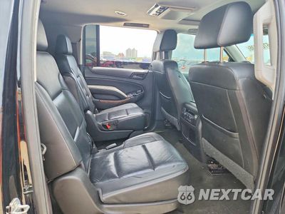 Zdjęcie 11 z 13 samochodu: 2017 CHEVROLET SUBURBAN C1500 PREMIER VIN:1GNSCJKC8HR275286 - miniatura