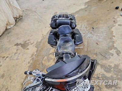 Piąte zdjęcie samochodu w środku: 2016 HARLEY-DAVIDSON FLHXSE CVO STREET GLIDE VIN:1HD1PXN15GB959093 - miniatura