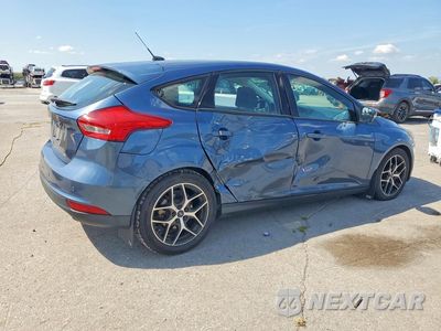 Trzecie zdjęcie samochodu z tyłu: 2018 FORD FOCUS SEL VIN:1FADP3M28JL307402 - miniatura