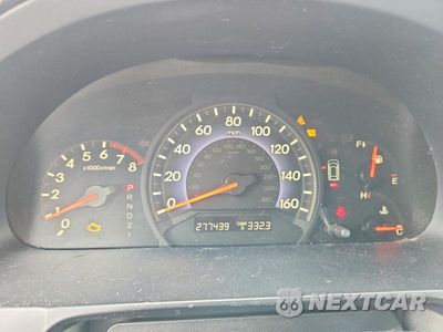 Zdjęcie 9 z 13 samochodu: 2005 HONDA ODYSSEY EXL VIN:5FNRL38625B019702 - miniatura