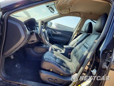Zdjęcie 7 z 14 samochodu: 2016 NISSAN ROGUE VIN:5N1AT2MT2GC829331 - miniatura