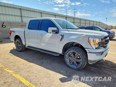 Czwarte zdjęcie samochodu z boku: 2023 FORD F150 SUPERCREW VIN:1FTFW1E81PKG18990 - miniatura