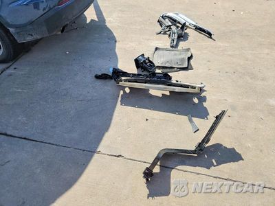 Zdjęcie 13 z 14 samochodu: 2020 FORD ESCAPE SE VIN:2FMPK3G90GBC06602 - miniatura