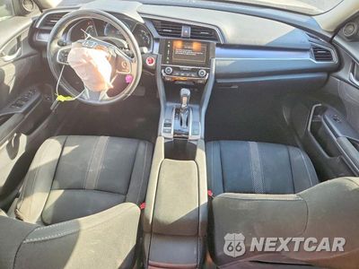 Zdjęcie 8 z 12 samochodu: 2018 HONDA CIVIC EX VIN:JHMFC1F35JX030904 - miniatura
