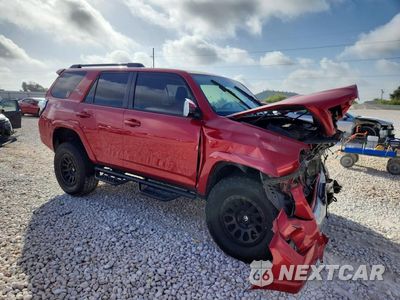 Czwarte zdjęcie samochodu z boku: 2019 TOYOTA 4RUNNER TRD OFF-ROAD VIN:JTEBU5JR1K5668415 - miniatura