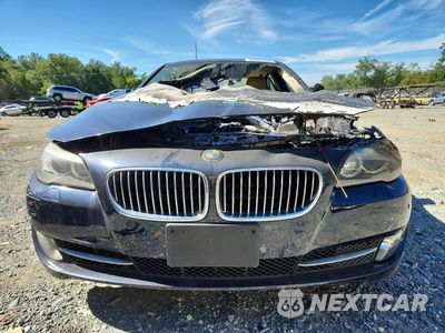 Piąte zdjęcie samochodu w środku: 2013 BMW 528 XI VIN:WBAXH5C58DDW13345 - miniatura