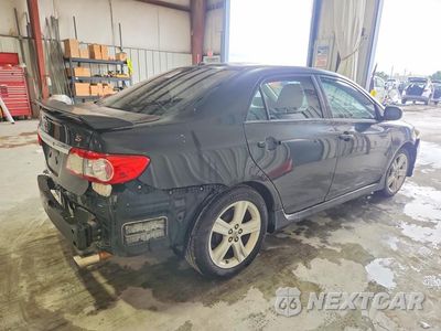 Trzecie zdjęcie samochodu z tyłu: 2013 TOYOTA COROLLA S VIN:5YFBU4EE4DP214445 - miniatura