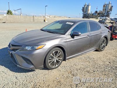 2018 TOYOTA CAMRY HYBRID SE 4T1B21HK1JU510216 - główne zdjęcie licytacji z USA - miniatura