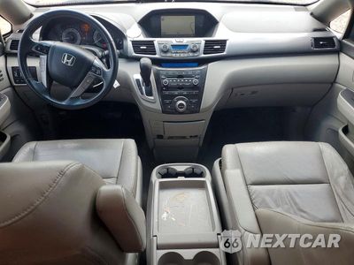 Zdjęcie 8 z 14 samochodu: 2011 HONDA ODYSSEY TOURING VIN:5FNRL5H92BB065273 - miniatura