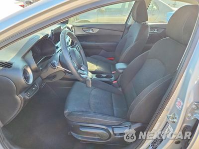 Zdjęcie 7 z 12 samochodu: 2020 KIA FORTE LXS VIN:3KPF24AD9LE152285 - miniatura
