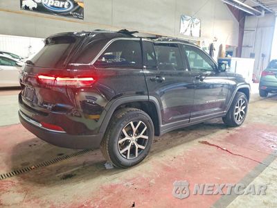 Trzecie zdjęcie samochodu z tyłu: 2025 JEEP GRAND CHEROKEE LIMITED VIN:1C4RJHBGXSC357412 - miniatura