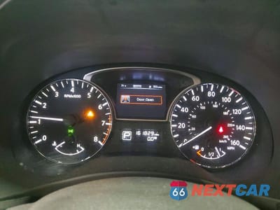 Zdjęcie 9 z 13 samochodu: 2015 NISSAN PATHFINDER S VIN:5N1AR2MM5FC641960 - miniatura