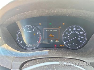 Zdjęcie 9 z 12 samochodu: 2015 HYUNDAI GENESIS 3.8L VIN:KMHGN4JE6FU084209 - miniatura