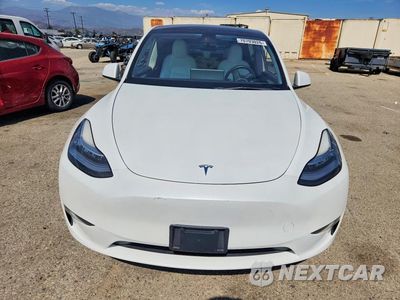 Piąte zdjęcie samochodu w środku: 2023 TESLA MODEL Y VIN:7SAYGDEE9PA107604 - miniatura